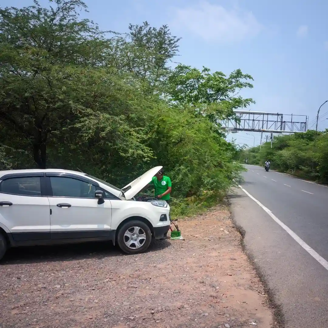 Why Choose Our Battery Jump Start Service? Why Choose Our Battery Jump Start Service?