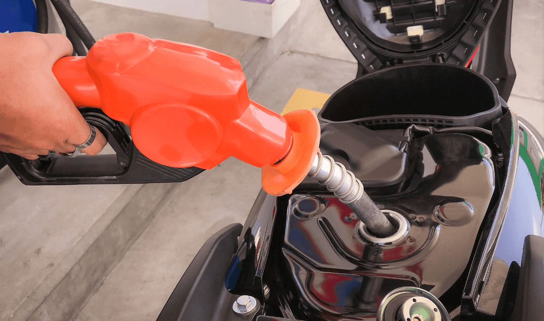 Can I use car oil on a motorcycle?