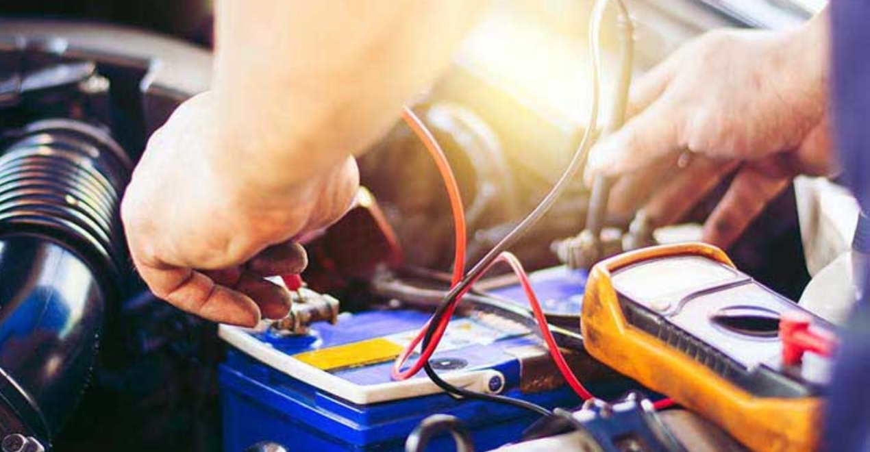 How Battery Replacement Roadside Assistance Works