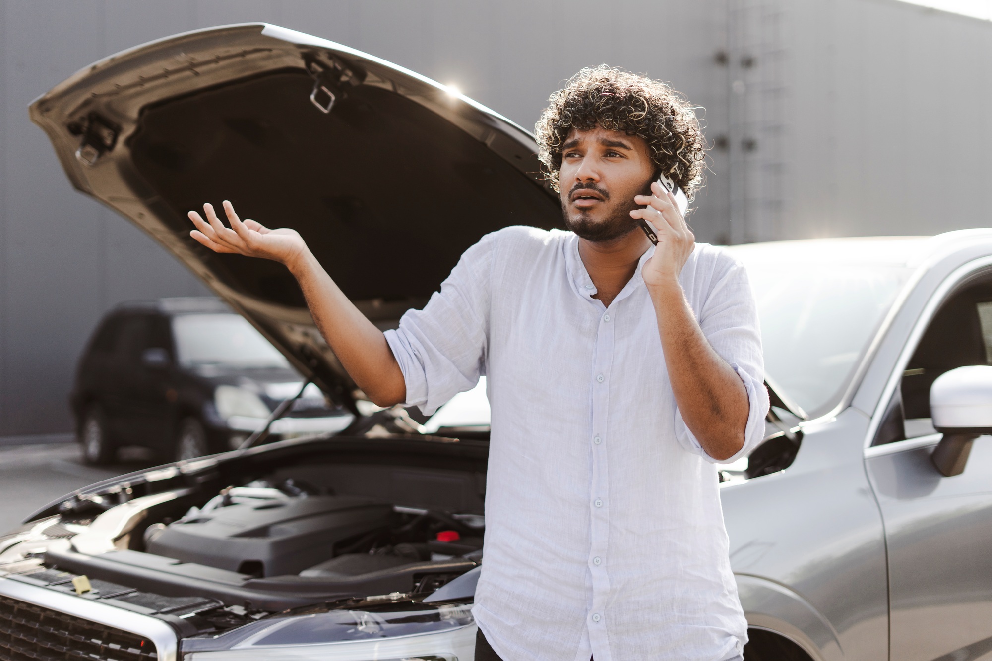 Teach Teenagers About Roadside Emergency